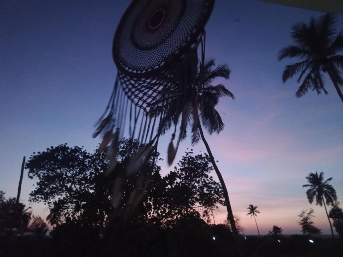 Dreamcatcher House & Hostel At Arambol Beach Exterior foto